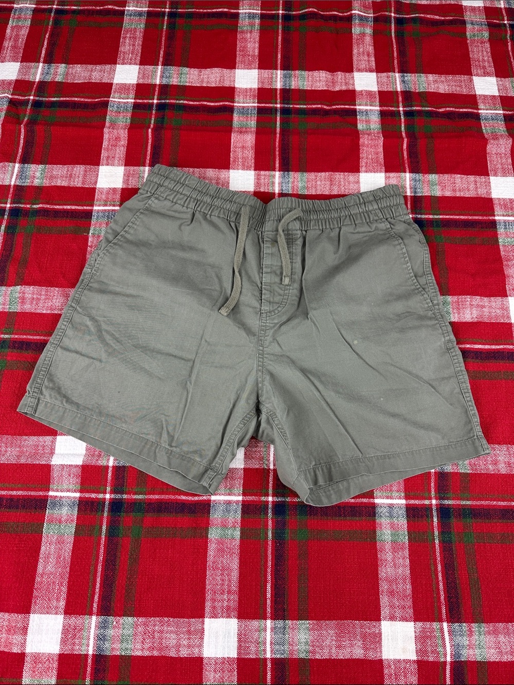 H&M Men's Olive Drawstring Casual Shorts